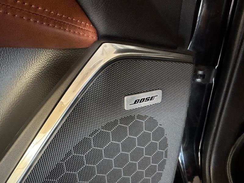 Cadillac Escalade Premium 4WD 2015