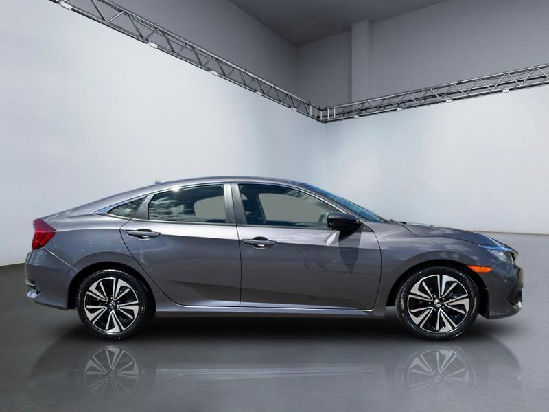 Honda Civic EX-T Sedan CVT 2016
