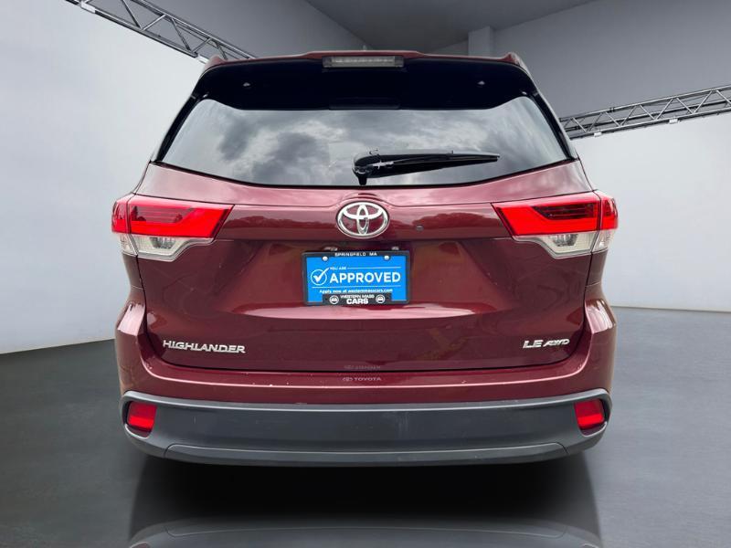 Toyota Highlander LE Plus AWD V6 2017
