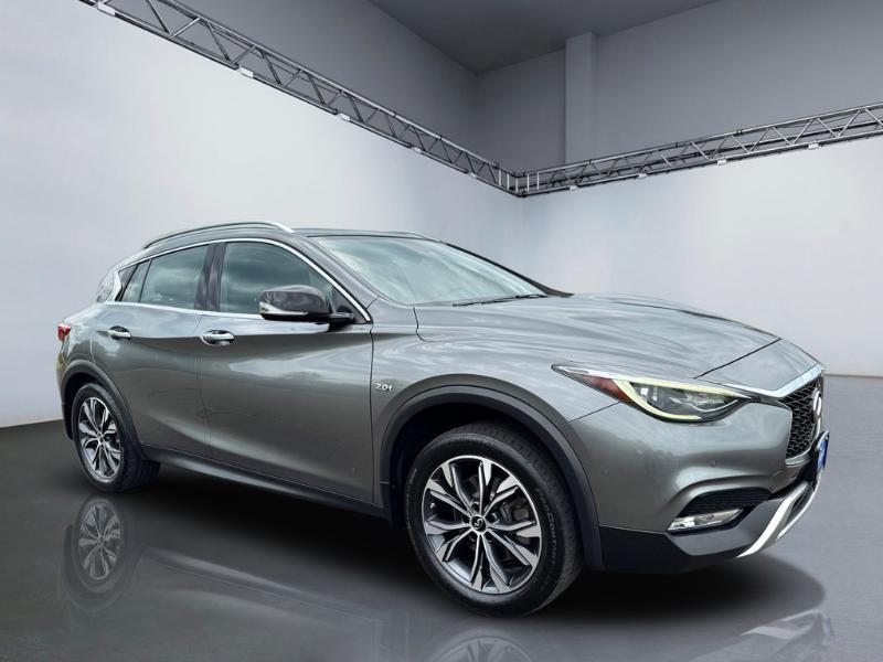 Infiniti QX30 Luxury AWD 2018