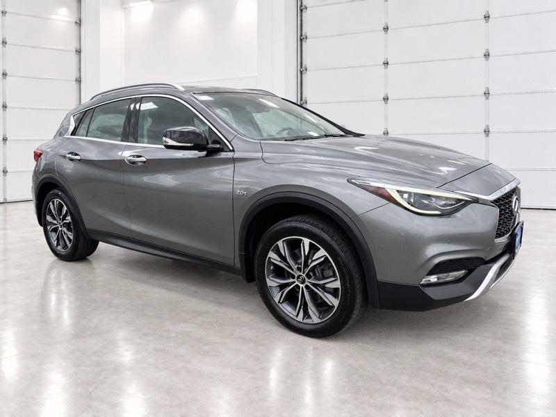 Infiniti QX30 Luxury AWD 2018
