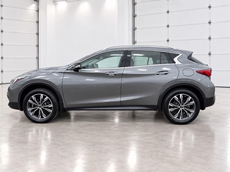 Infiniti QX30 Luxury AWD 2018