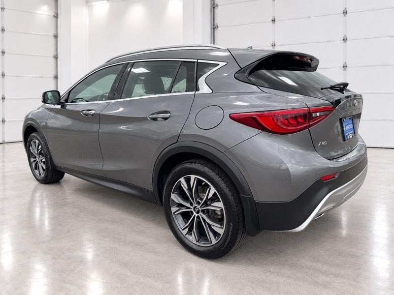 Infiniti QX30 Luxury AWD 2018