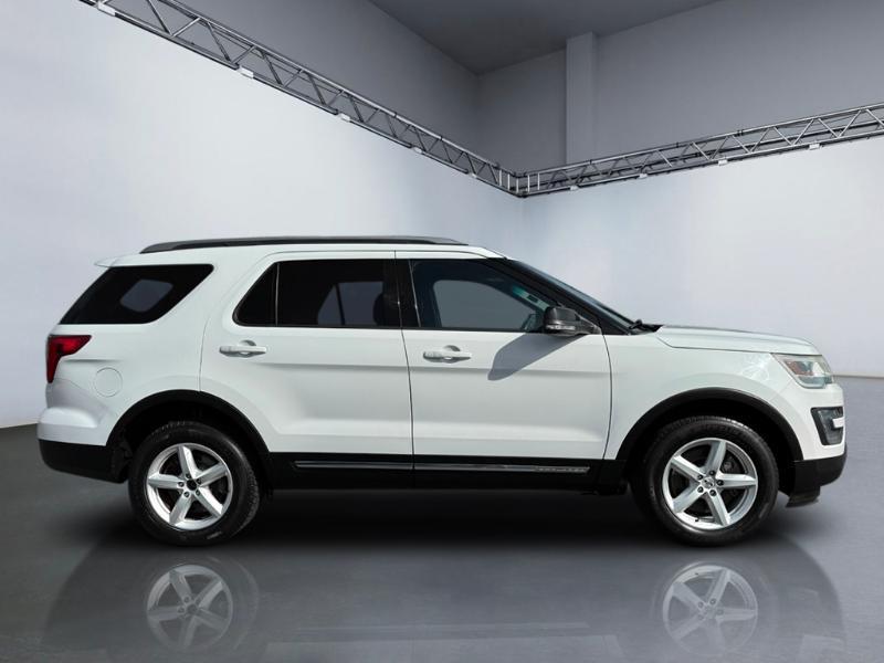 Ford Explorer XLT 4WD 2016