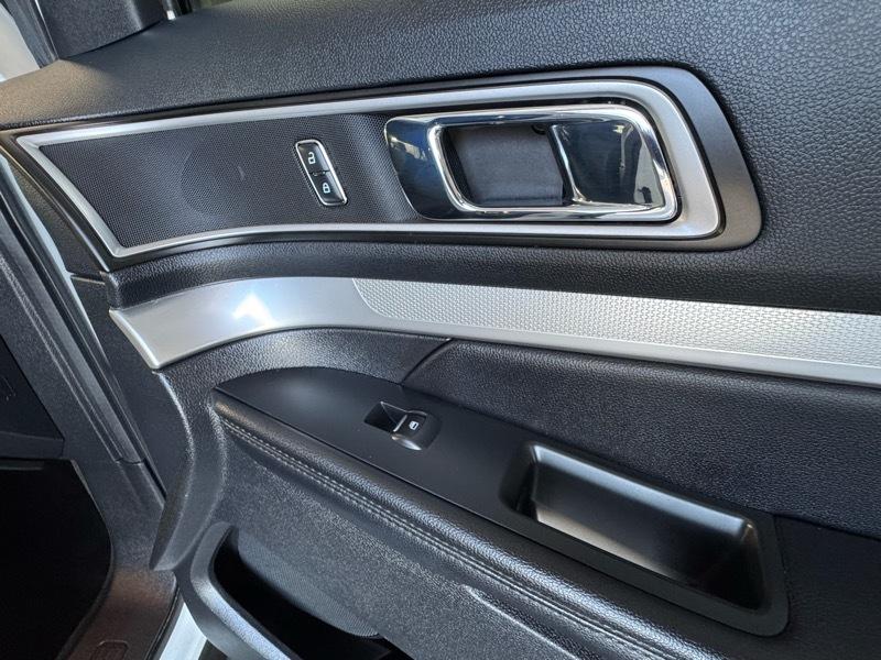 Ford Explorer XLT 4WD 2016