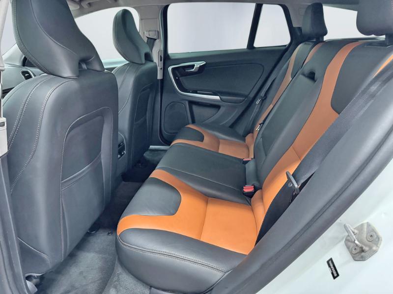 Volvo V60 Cross Country T5 2017