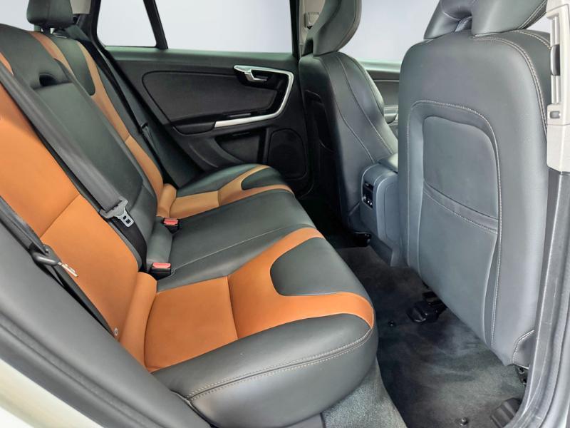 Volvo V60 Cross Country T5 2017