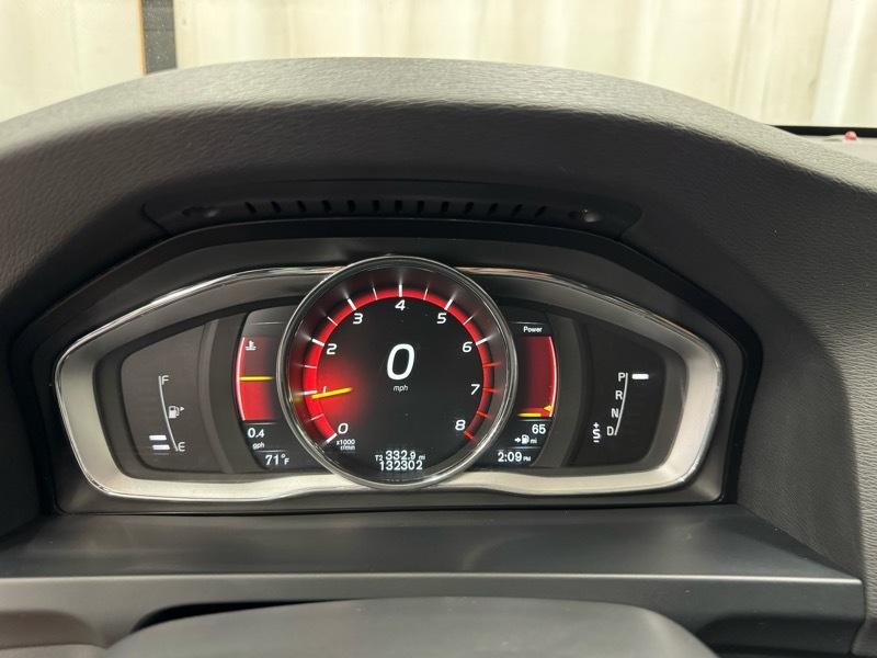 Volvo V60 Cross Country T5 2017