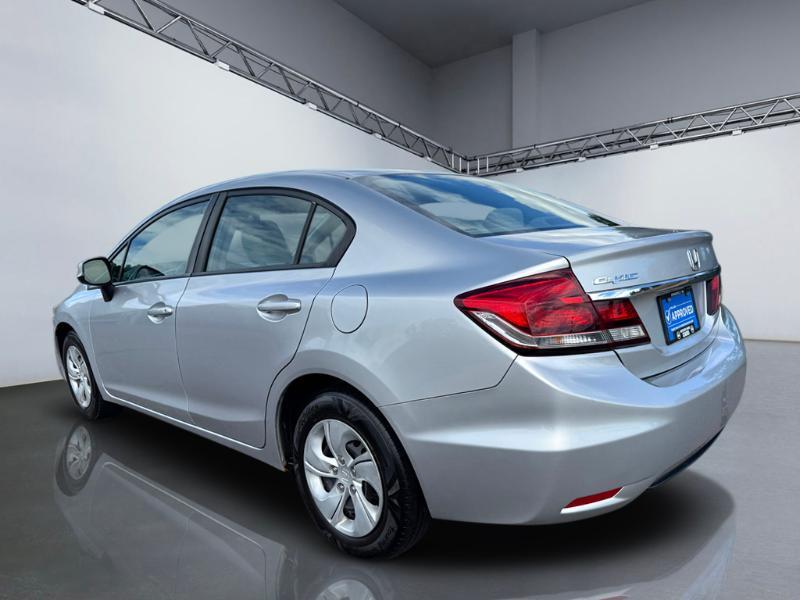 Honda Civic LX Sedan 5-Speed AT 2013