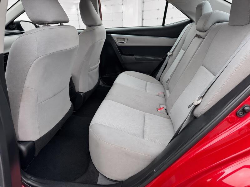 Toyota Corolla LE 2015
