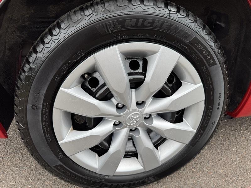 Toyota Corolla LE 2015