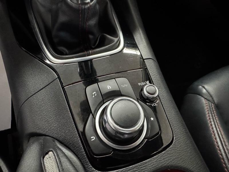 Mazda MAZDA3 i Grand Touring AT 5-Door 2014