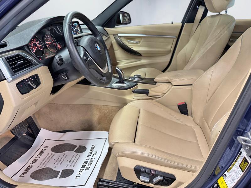 BMW 3-Series 328i xDrive Sedan 2016