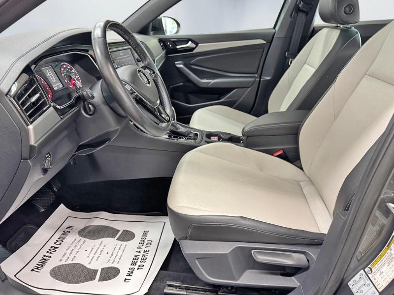 Volkswagen Jetta 1.4T R-Line 8A 2019