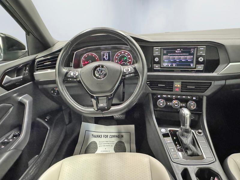 Volkswagen Jetta 1.4T R-Line 8A 2019