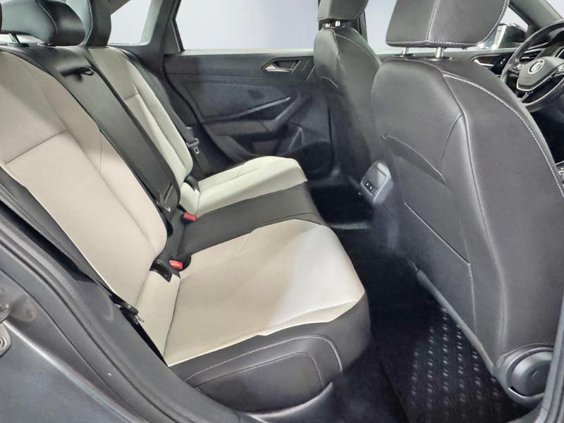 Volkswagen Jetta 1.4T R-Line 8A 2019