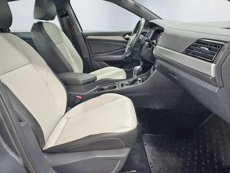 Volkswagen Jetta 1.4T R-Line 8A 2019