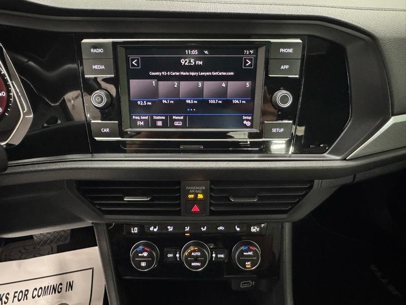 Volkswagen Jetta 1.4T R-Line 8A 2019