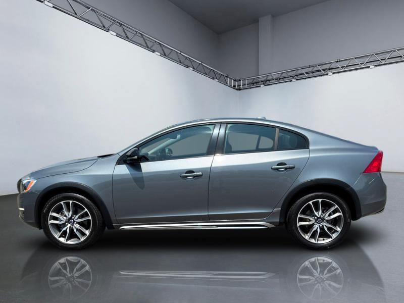 Volvo V60 Cross Country T5 Platinum 2016