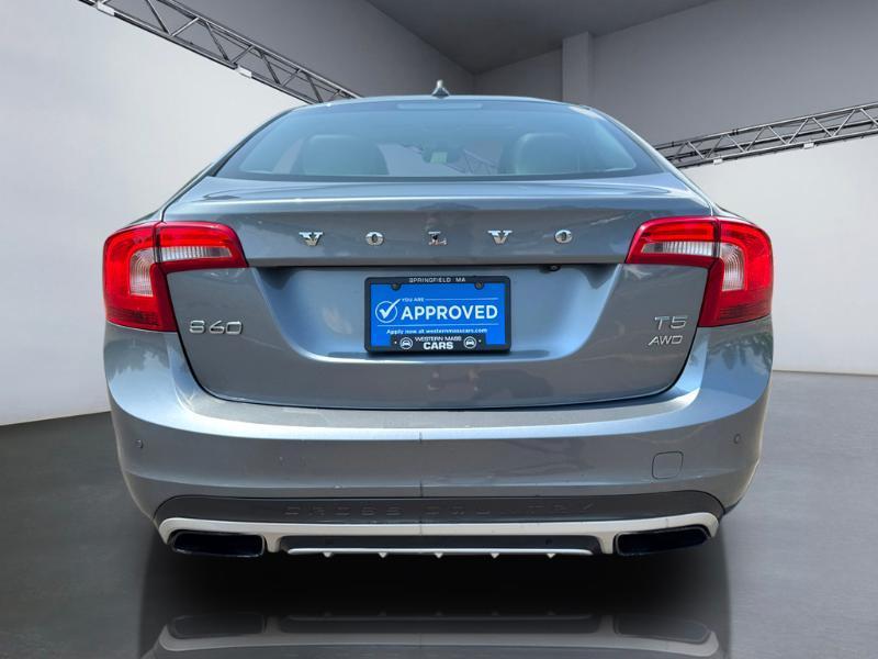Volvo V60 Cross Country T5 Platinum 2016