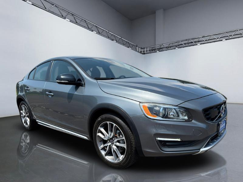 Volvo V60 Cross Country T5 Platinum 2016