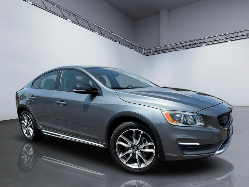 Volvo V60 Cross Country T5 Platinum 2016