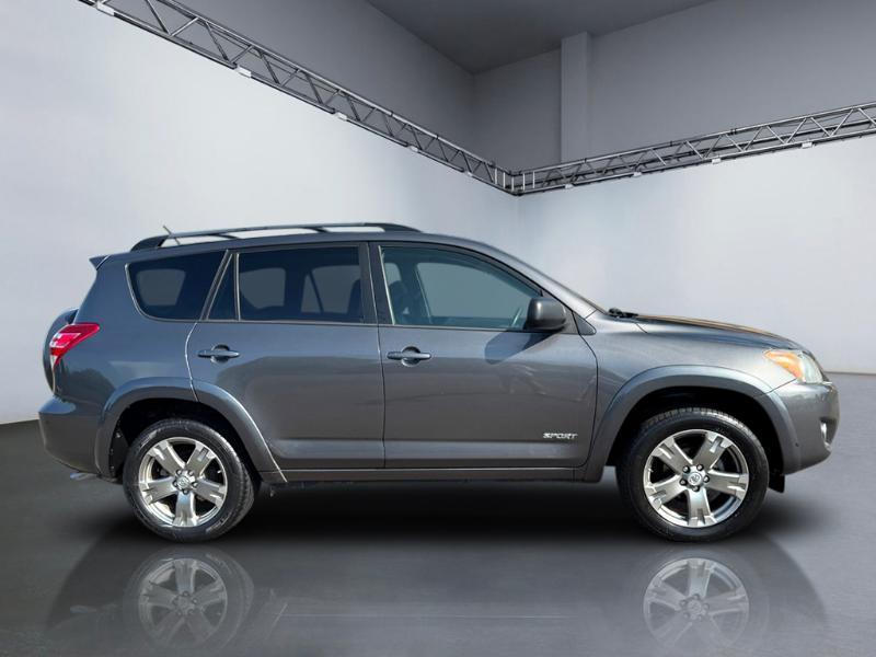 Toyota RAV4 Sport I4 2WD 2011