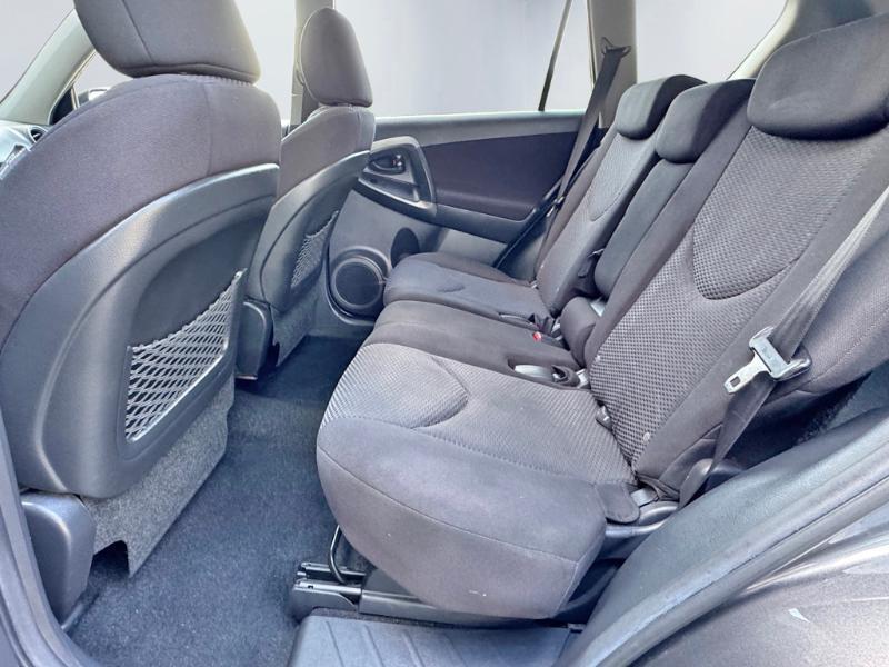 Toyota RAV4 Sport I4 2WD 2011