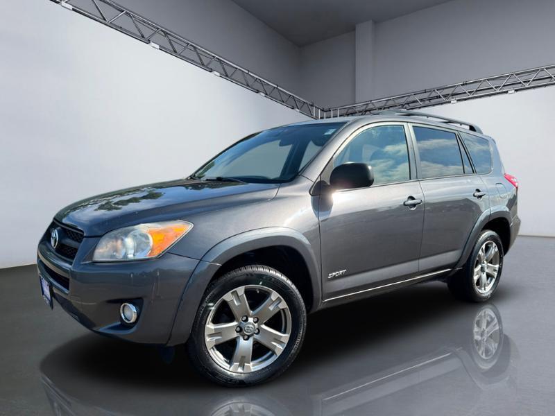 Toyota RAV4 Sport I4 2WD 2011