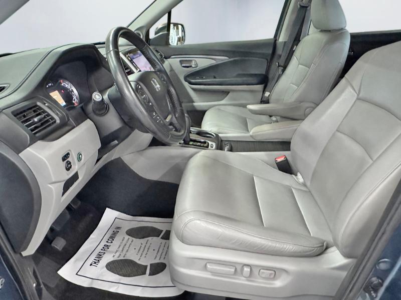 Honda Pilot EX-L w/Navigation AWD 2017