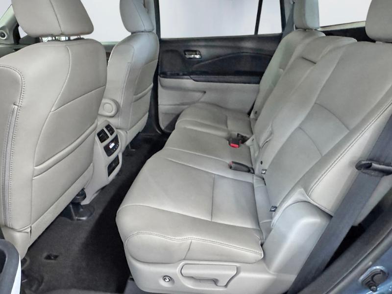 Honda Pilot EX-L w/Navigation AWD 2017