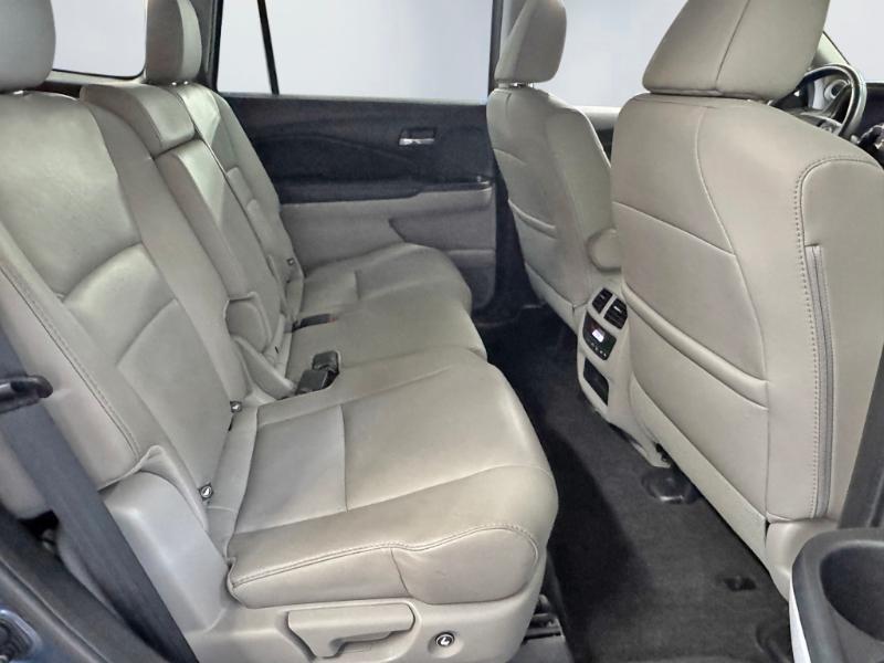 Honda Pilot EX-L w/Navigation AWD 2017