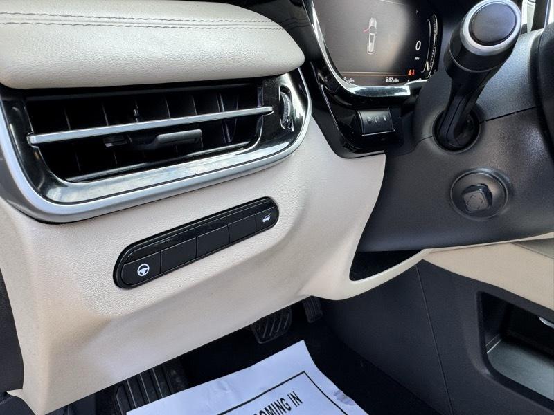 Infiniti QX60 LUXE AWD 2022