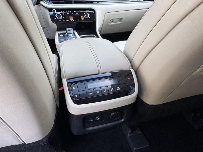 Infiniti QX60 LUXE AWD 2022