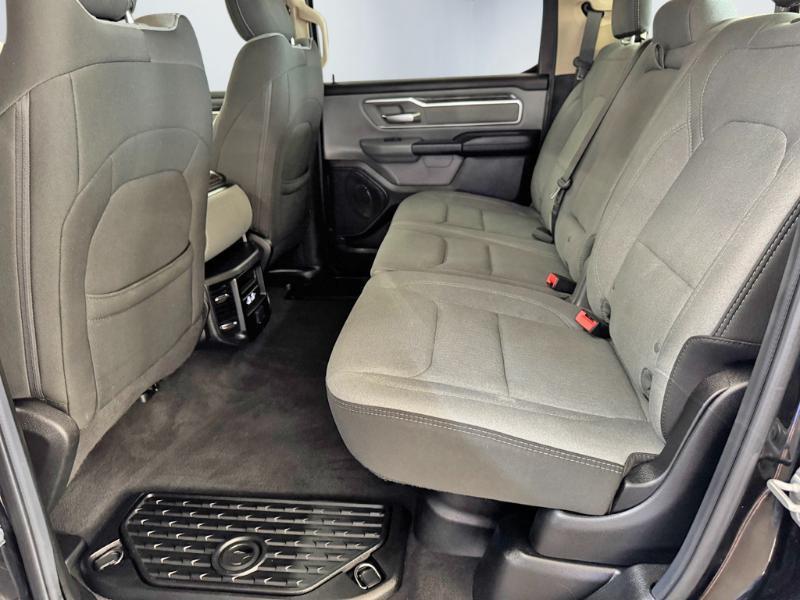 RAM 1500 Big Horn Crew Cab SWB 4WD 2019