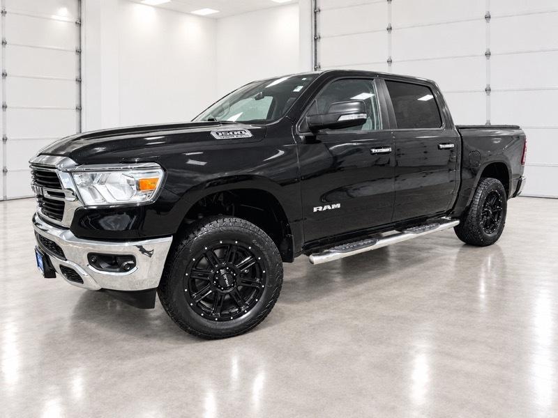 RAM 1500 Big Horn Crew Cab SWB 4WD 2019