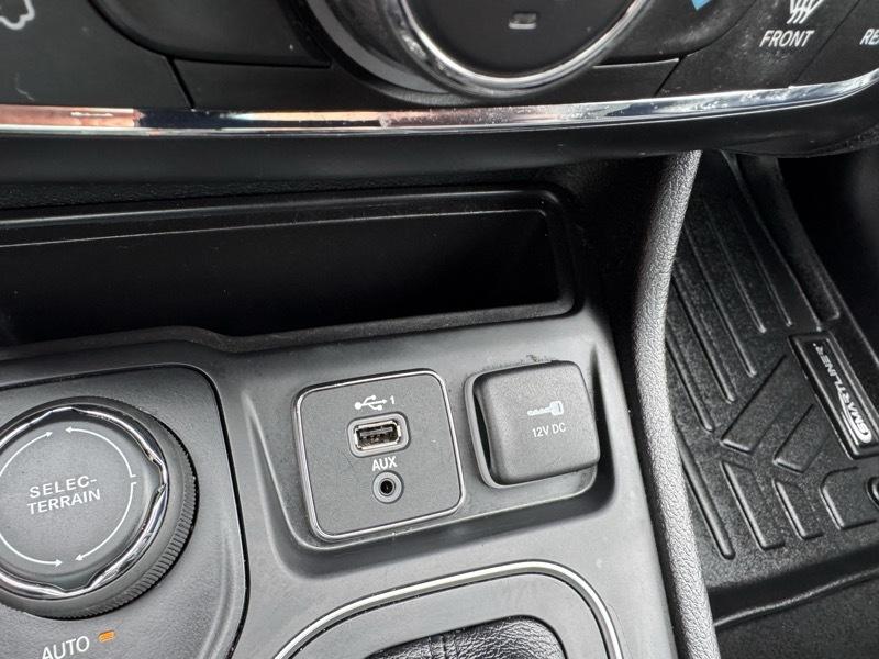 Jeep Cherokee Latitude Lux 4WD 2021