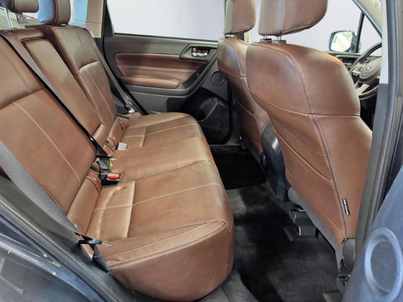 Subaru Forester 2.5i Touring 2017