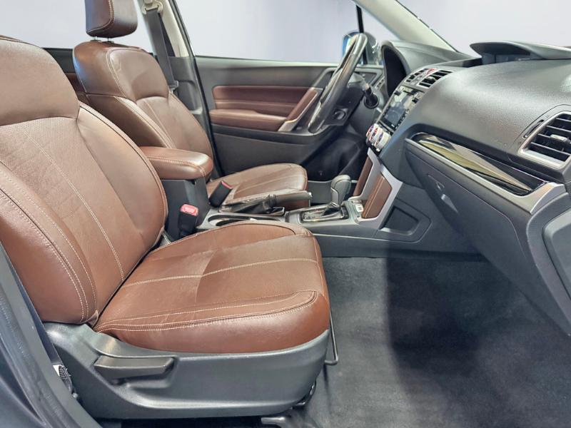 Subaru Forester 2.5i Touring 2017