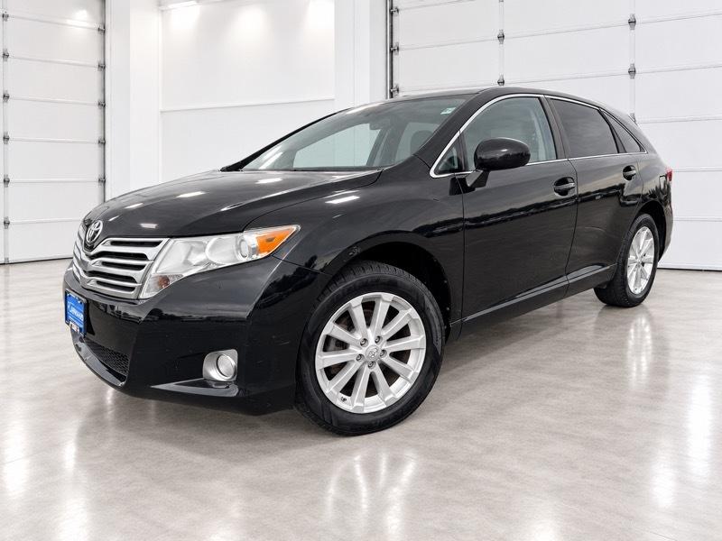 Toyota Venza LE AWD (Natl) 2010