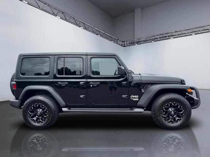 Jeep Wrangler Unlimited Sport 2018
