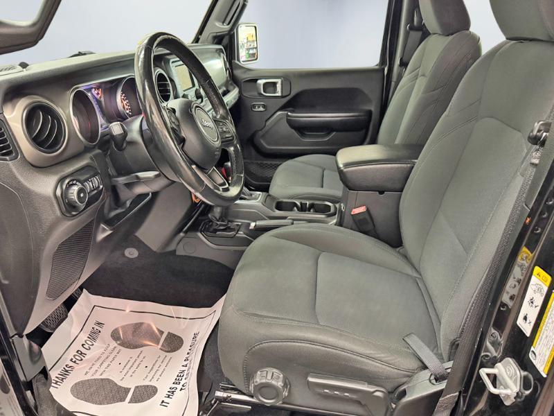 Jeep Wrangler Unlimited Sport 2018