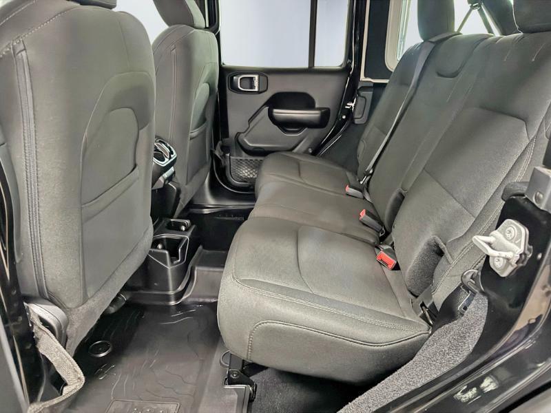 Jeep Wrangler Unlimited Sport 2018