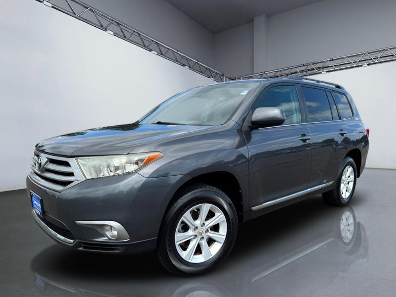 Toyota Highlander SE 2013
