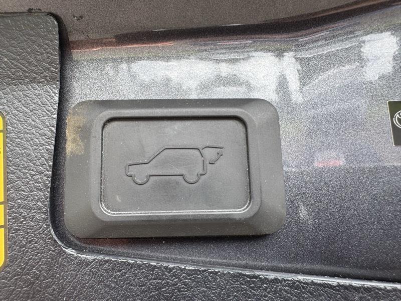 Toyota Highlander SE 2013