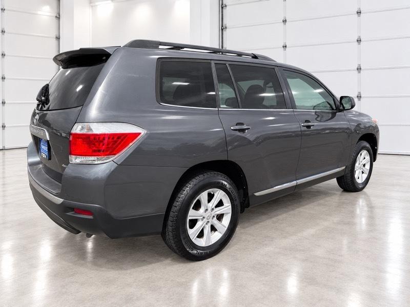 Toyota Highlander SE 2013