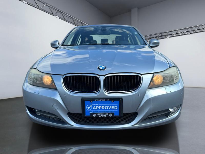 BMW 3-Series 328xi 2009