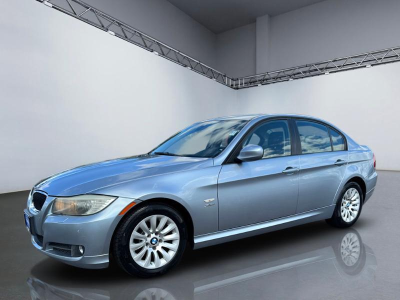 BMW 3-Series 328xi 2009
