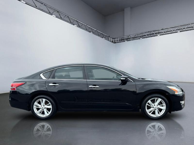 Nissan Altima 2.5 SV 2015