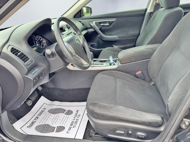 Nissan Altima 2.5 SV 2015